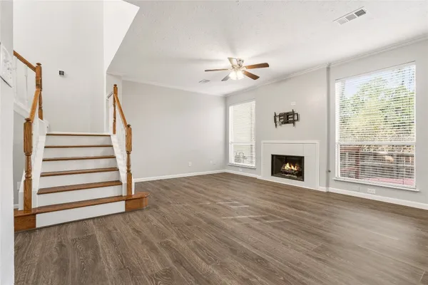 $289,900 | 59 North Avonlea Circle, The Woodlands, TX 77382