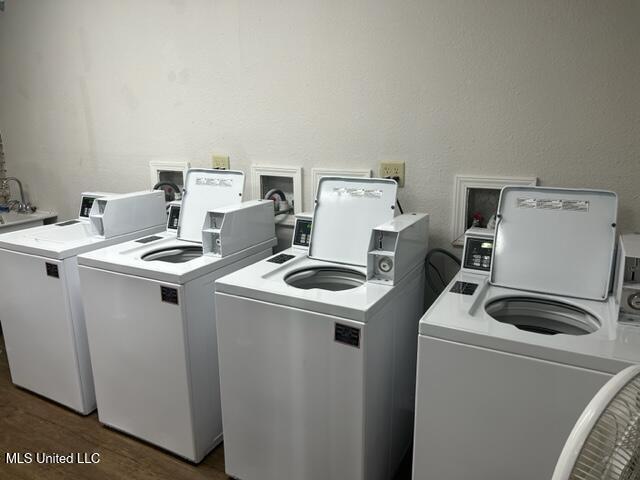 1615 Thornton Avenue, Unit 36 Gulfport, MS 39501 - Photo 7 of 12 IMG_4234