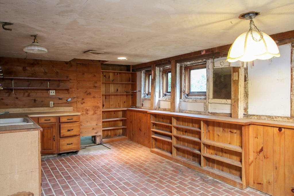 14 S Road Heath, MA 01346 - Photo 22 of 38 a view of walk in closet and window