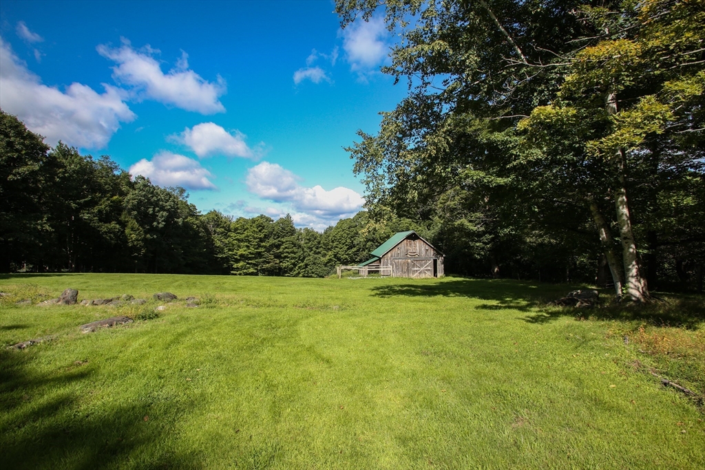 14 S Road Heath, MA 01346 - Photo 25 of 38