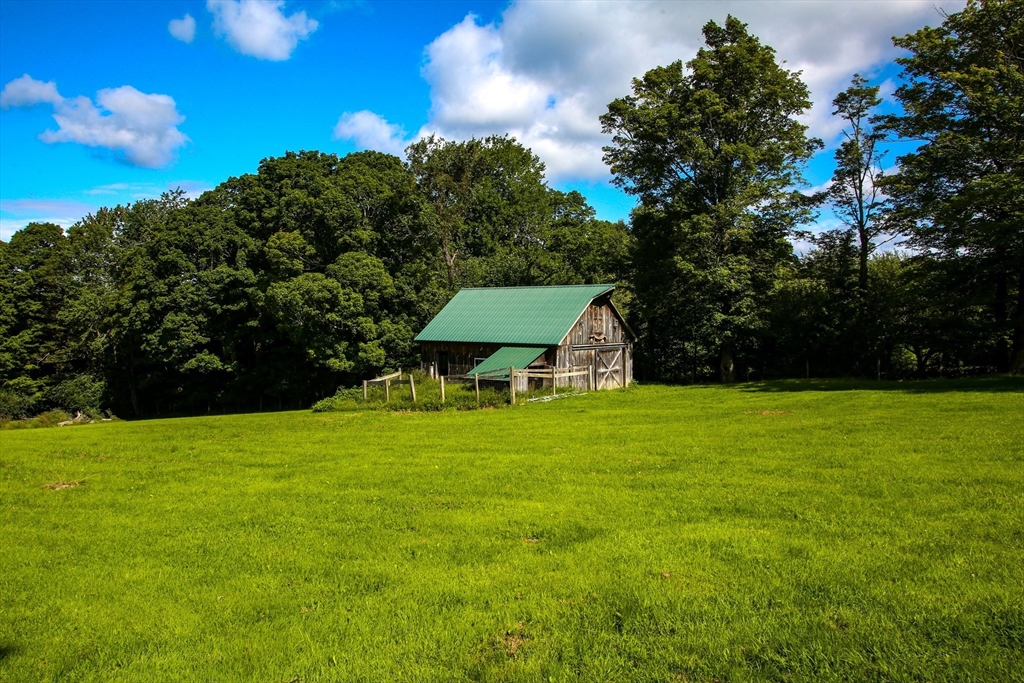 14 S Road Heath, MA 01346 - Photo 27 of 38