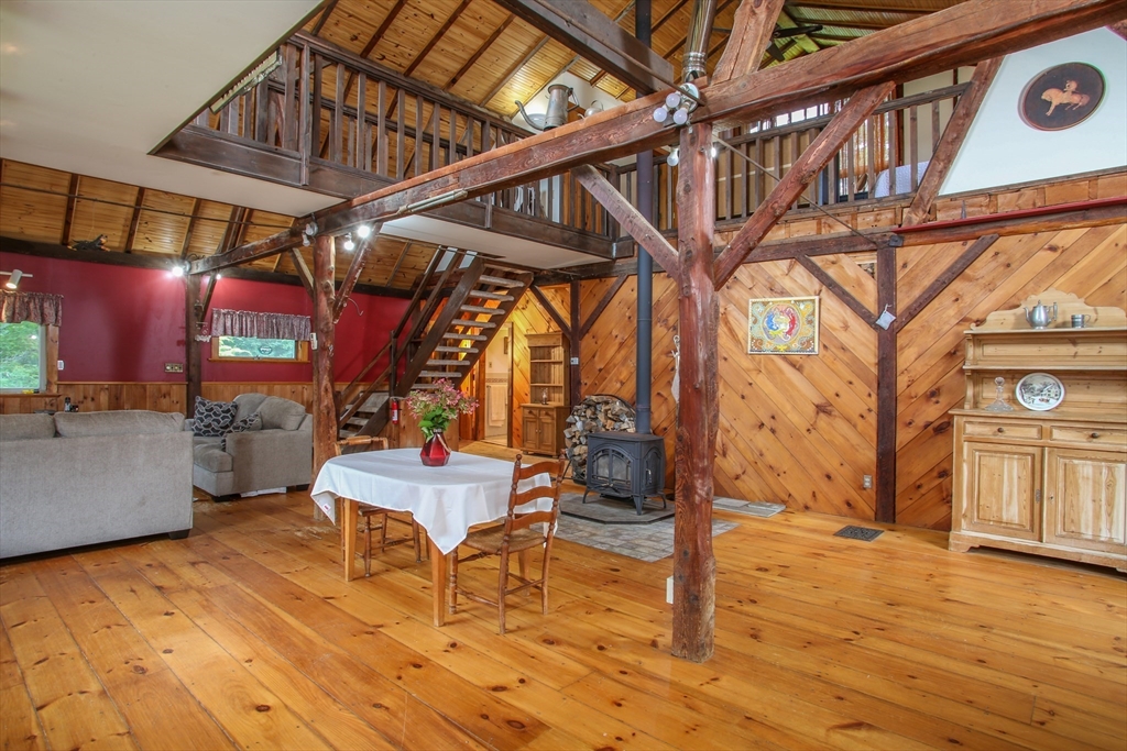 14 S Road Heath, MA 01346 - Photo 8 of 38