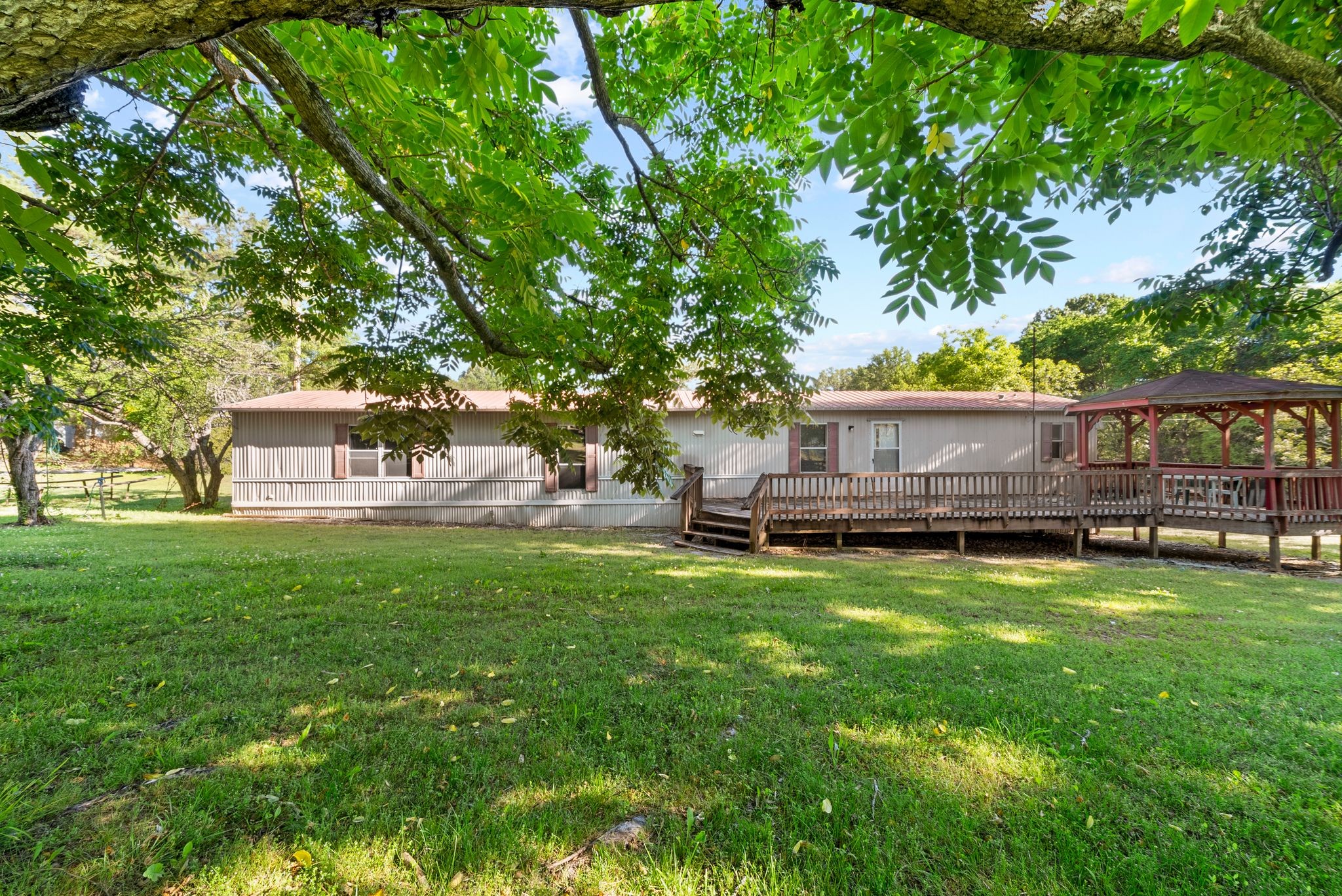 54 Frederick Loop Linden, TN 37096 - Photo 4 of 43