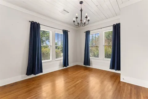 $149,900 | 702 8th Street, Lake Charles, LA 70601