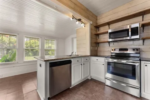 $149,900 | 702 8th Street, Lake Charles, LA 70601