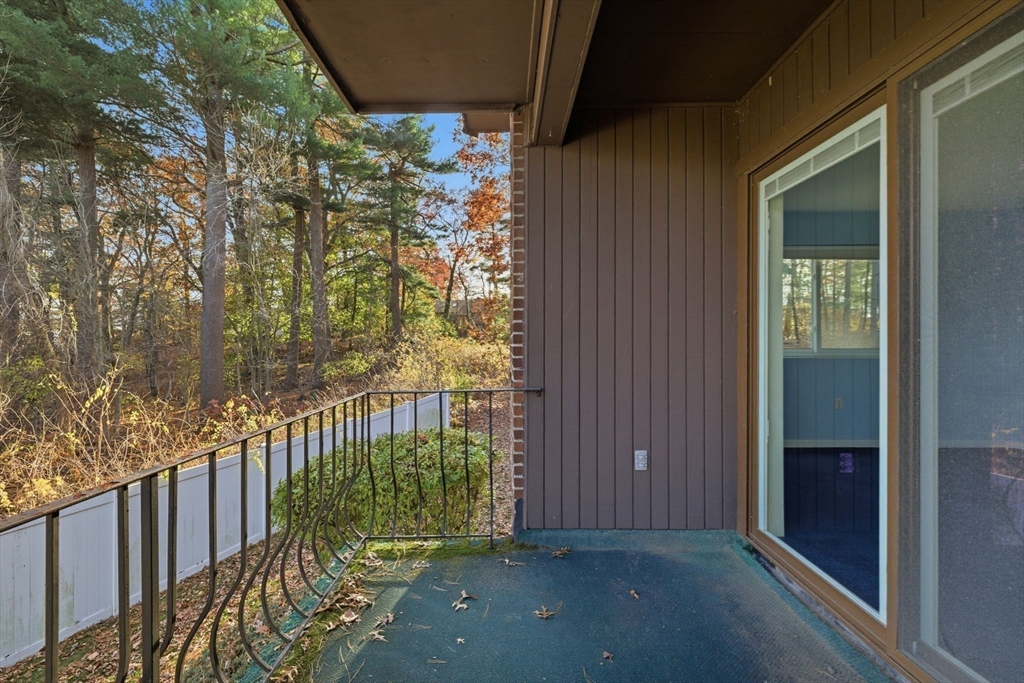9 Thomas Street, Unit C11 Saugus, MA 01906 - Photo 20 of 42 a view of balcony