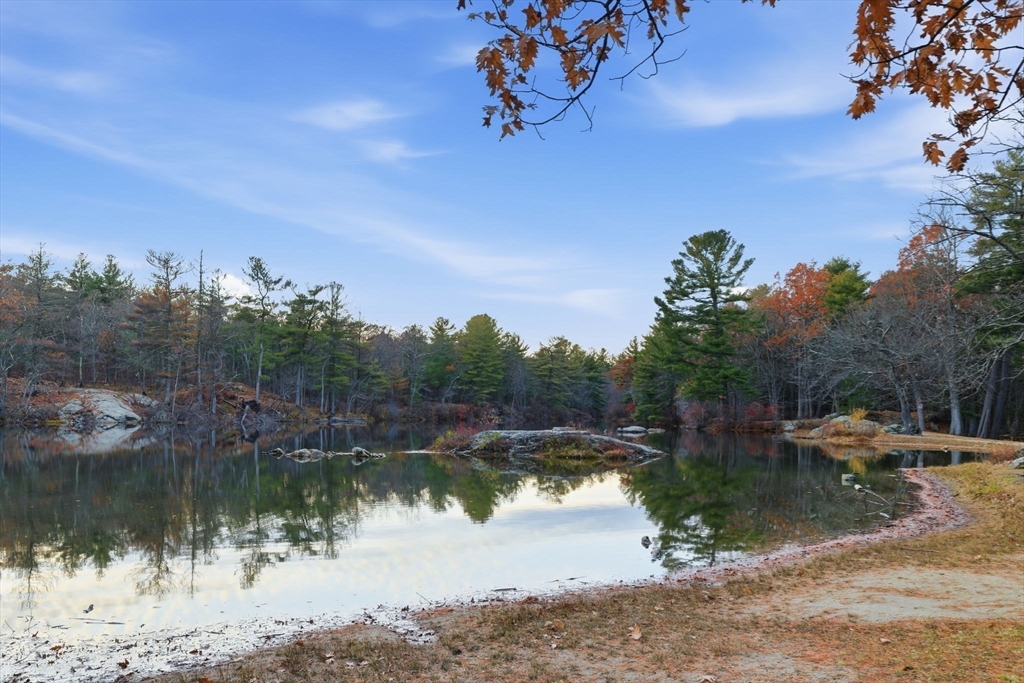 9 Thomas Street, Unit C11 Saugus, MA 01906 - Photo 33 of 42