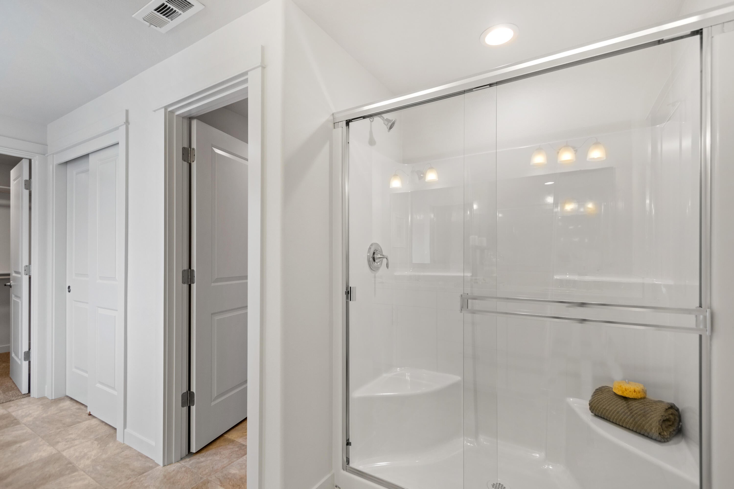 62843 Northeast Daniel Road, Unit LOT 19 Bend, OR 97701 - Photo 14 of 20 Timberline - Master Bathroom 3