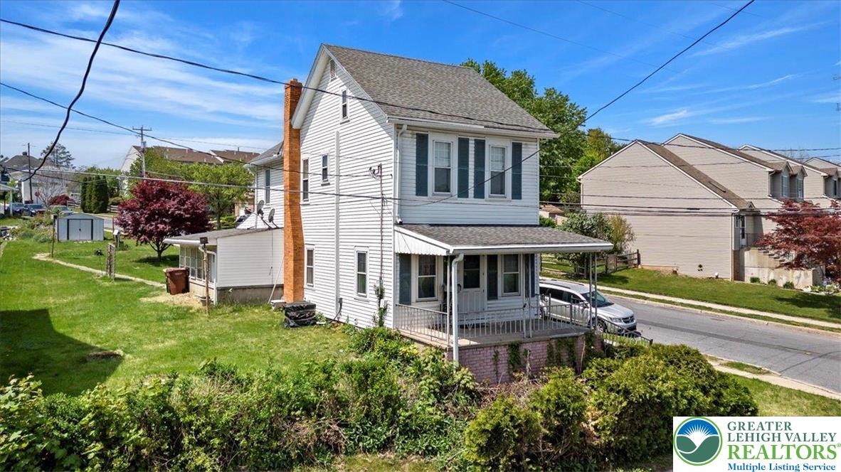 896 Front Street Whitehall, PA 18052 - Photo 2 of 35 Gallery Image 2