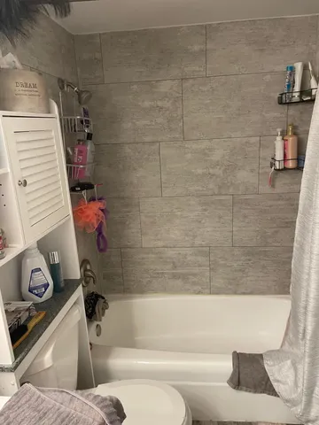 $1,425 | 553 Lemon Street North, Unit 2, North Hudson, WI 54016