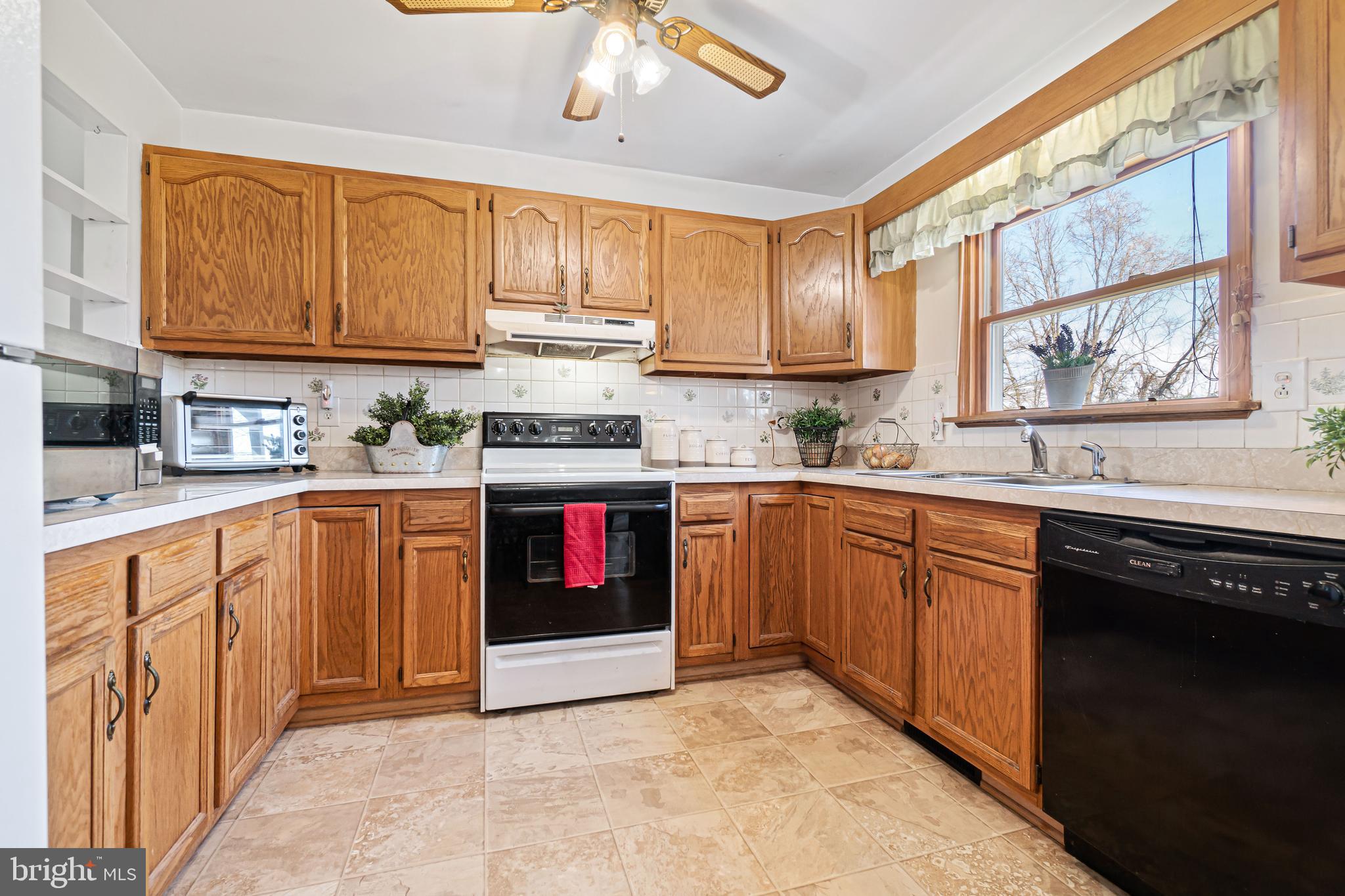 930 Glebe Road Earleville, MD 21919 - Photo 6 of 23 Gallery Image 6