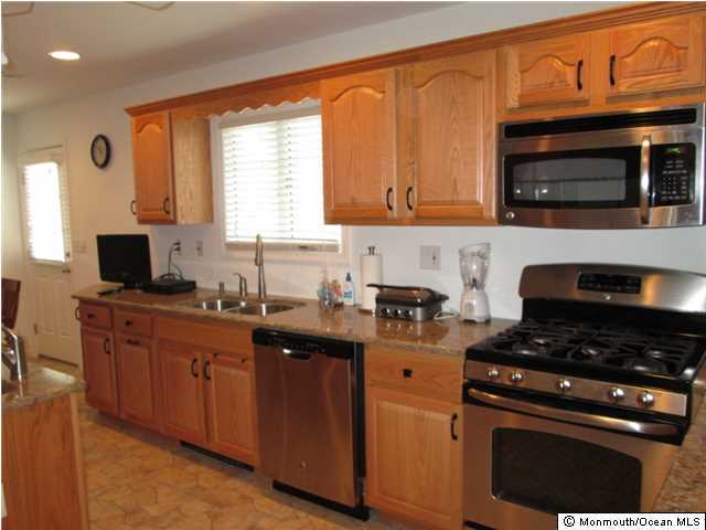 145 Bayberry Road Lavallette, NJ 08735 - Photo 6 of 13 Additional Photo