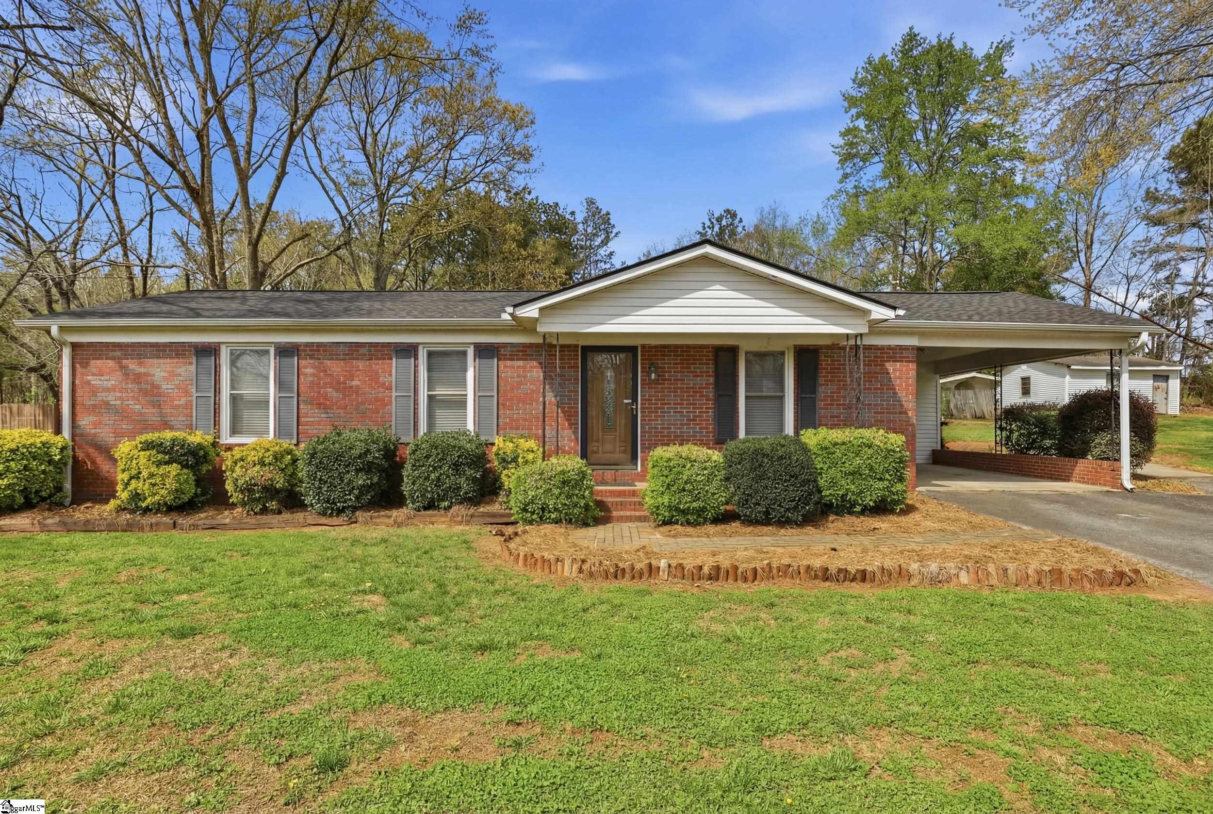 142 Orchard Drive Liberty, SC 29657 - Photo 1 of 31