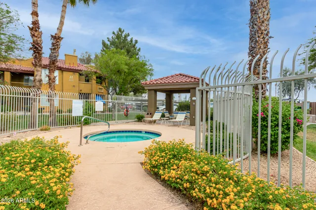 $1,350 | 2929 West Yorkshire Drive, Unit 1093, Phoenix, AZ 85027