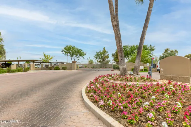 $1,350 | 2929 West Yorkshire Drive, Unit 1093, Phoenix, AZ 85027