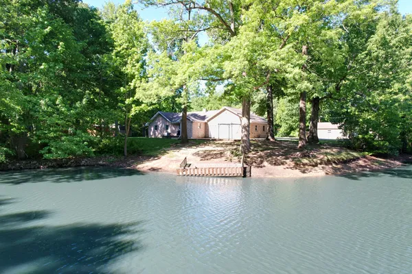 $242,500 | 2863 Parker Drive, Metropolis, IL 62960