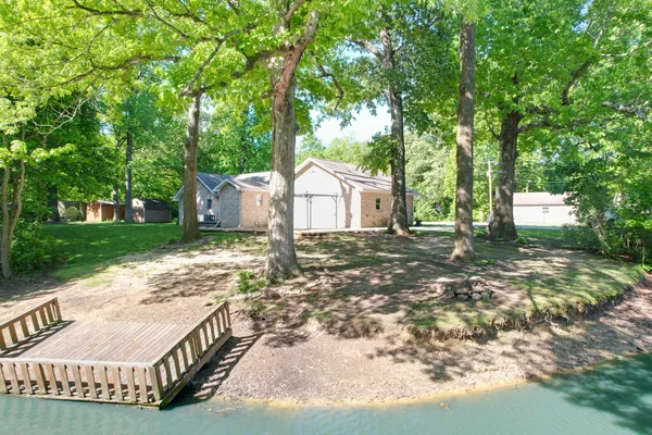 $242,500 | 2863 Parker Drive, Metropolis, IL 62960