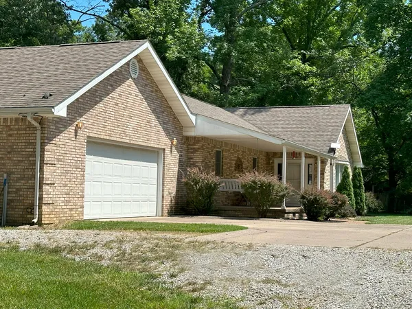 $249,900 | 2863 Parker Drive, Metropolis, IL 62960