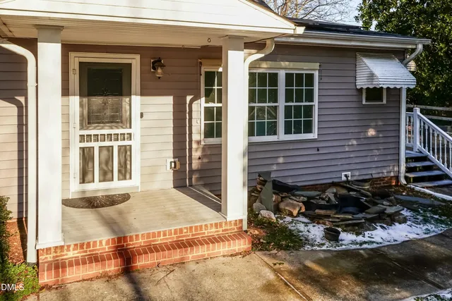 $485,000 | 315 South Main Street, Broadway, NC 27505