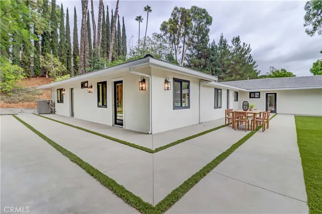 $2,488,888 | 10461 Shadyridge Drive, Santa Ana, CA 92705