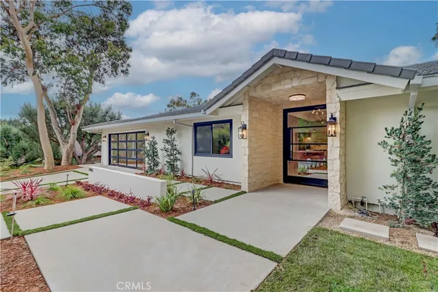 $2,488,888 | 10461 Shadyridge Drive, Santa Ana, CA 92705