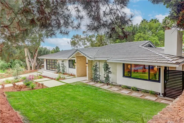 $2,488,888 | 10461 Shadyridge Drive, Santa Ana, CA 92705