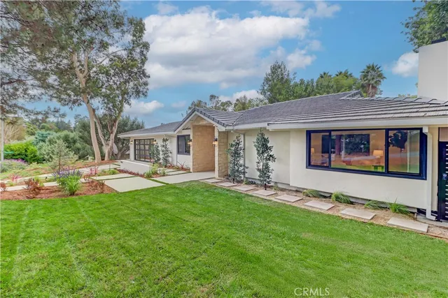 $2,488,888 | 10461 Shadyridge Drive, Santa Ana, CA 92705