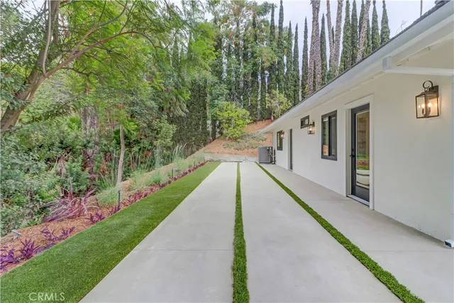 $2,488,888 | 10461 Shadyridge Drive, Santa Ana, CA 92705