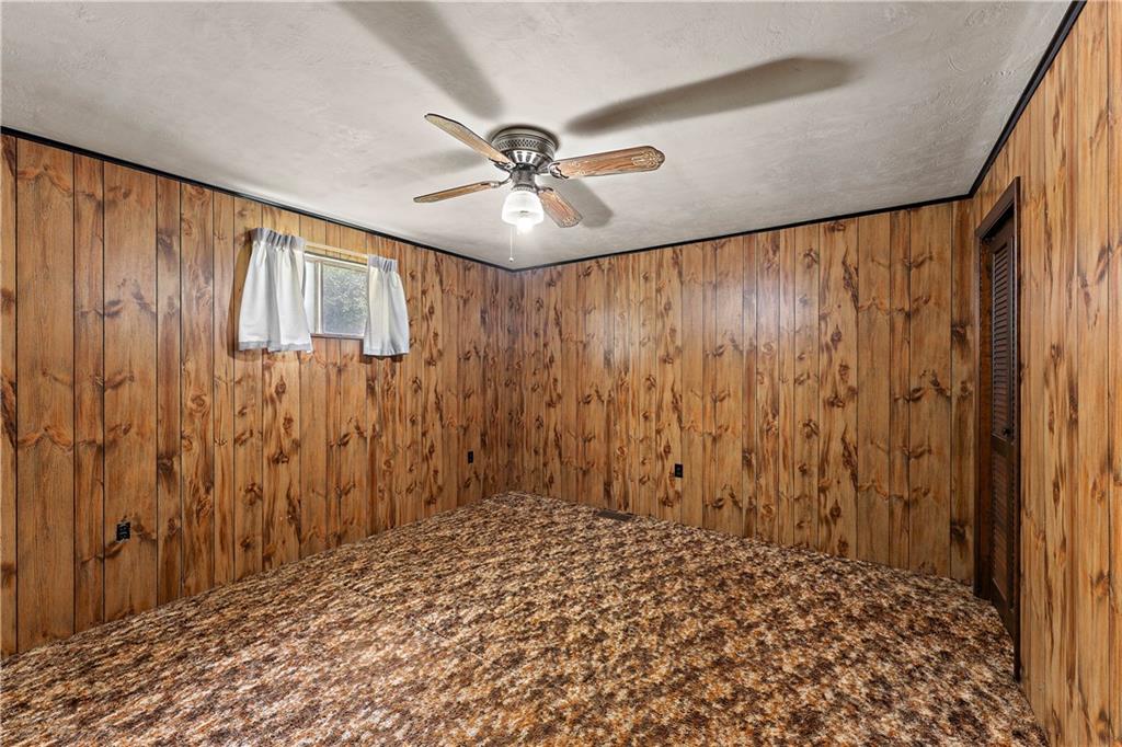 104 W Road Pittsburgh, PA 15209 - Photo 15 of 40 a view of a hallway with a chandelier