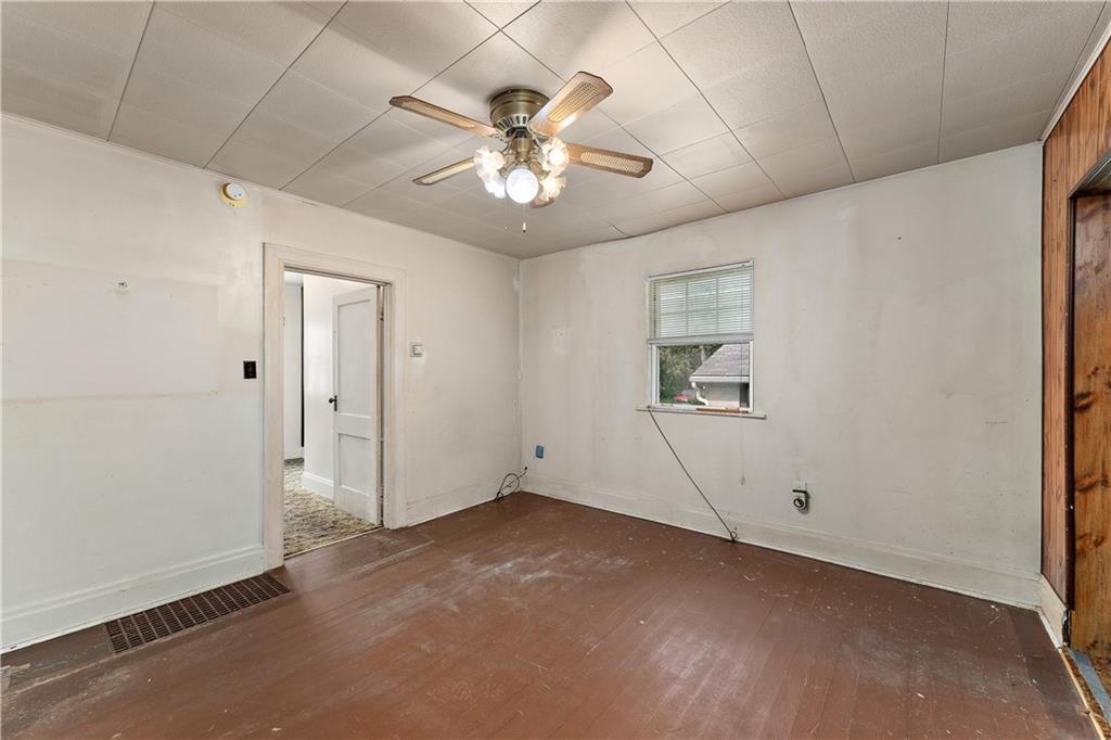 104 W Road Pittsburgh, PA 15209 - Photo 9 of 40 a view of an empty room with a window