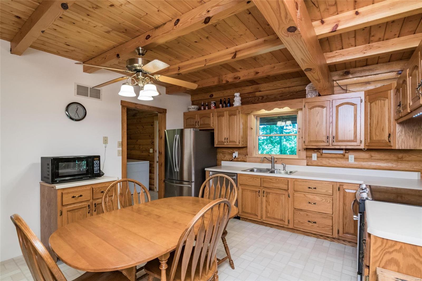 4405 Hill Road Highland, IL 62249 - Photo 15 of 30