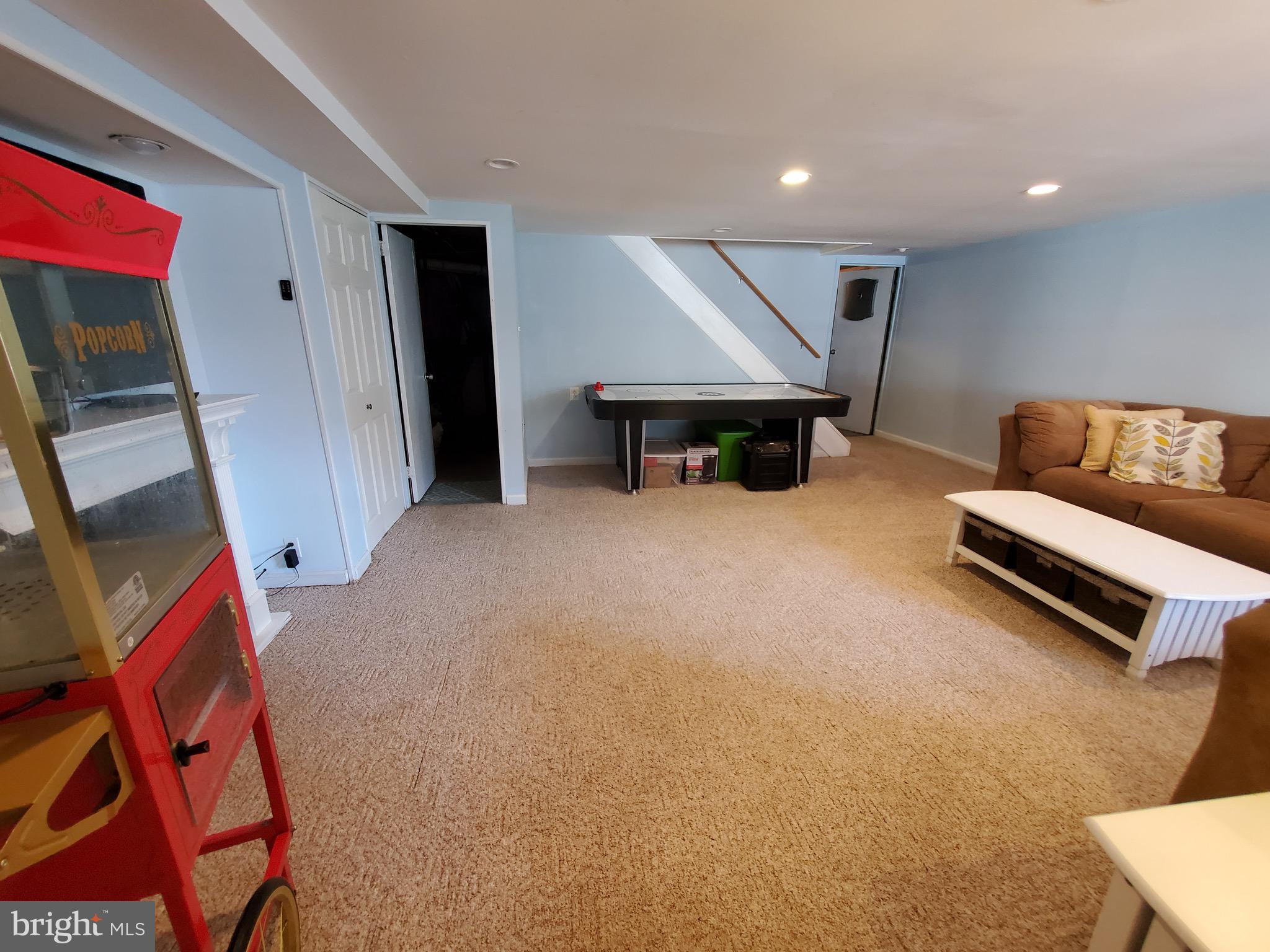 3814 Salina Road Philadelphia, PA 19154 - Photo 39 of 45 Gallery Image 39