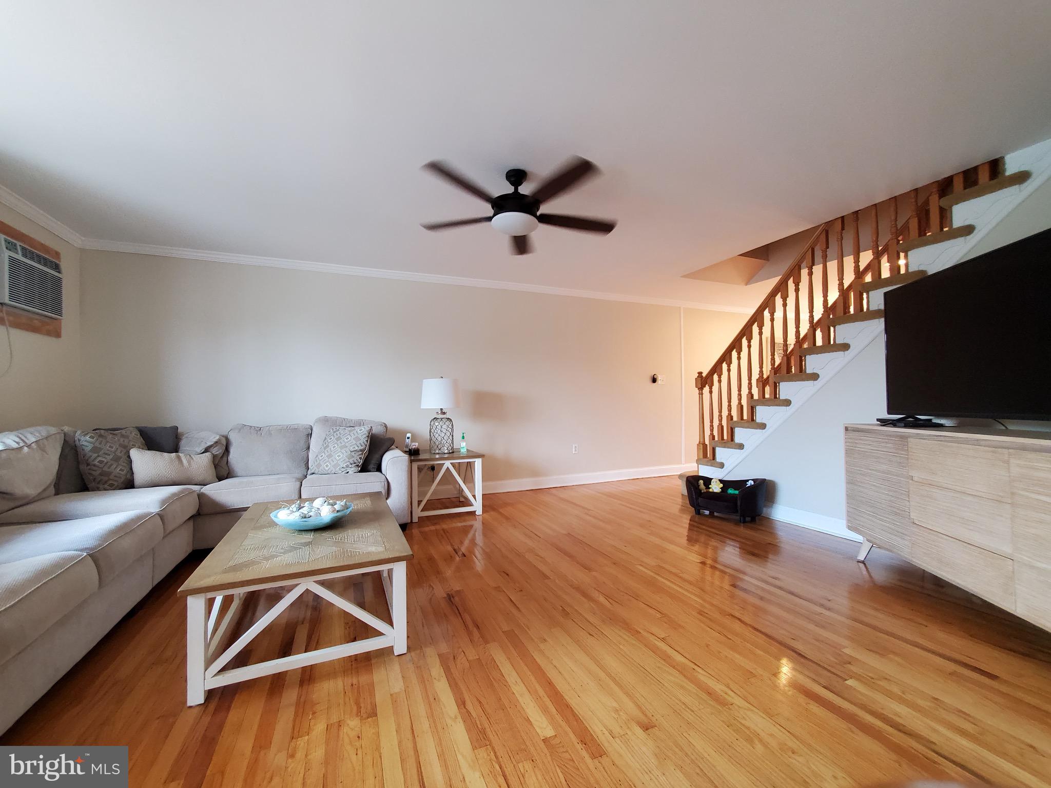 3814 Salina Road Philadelphia, PA 19154 - Photo 7 of 45 Gallery Image 7