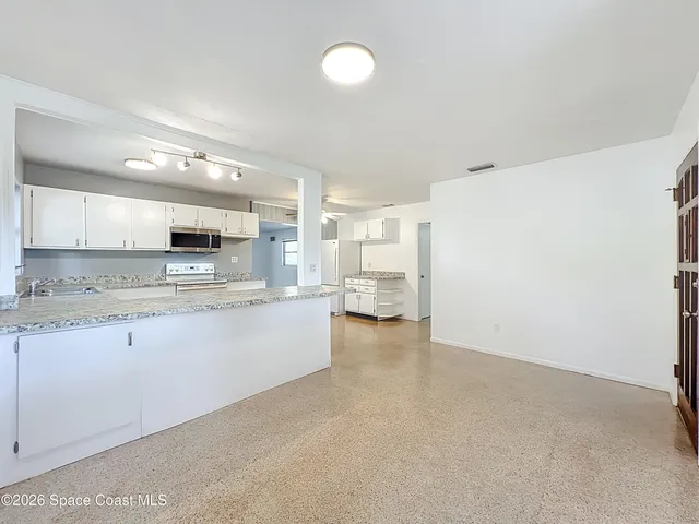 $1,800 | 1706 Cambridge Drive, Cocoa, FL 32922