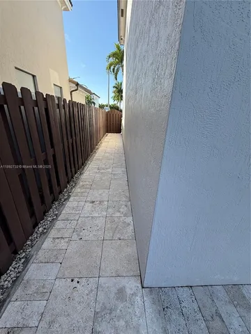 $5,000 | 1535 Southwest 145th Avenue, Unit 1535, Miami, FL 33184