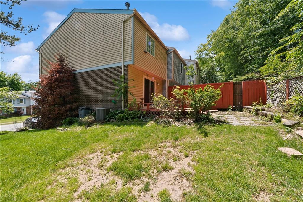 212 Shady Ridge Drive Monroeville, PA 15146 - Photo 22 of 26