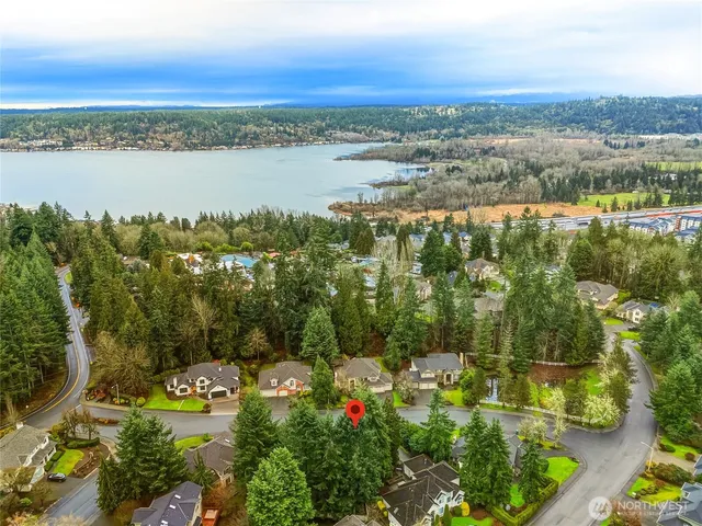 $1,800,000 | 5633 194th Lane Southeast, Issaquah, WA 98027