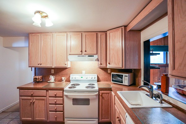2 Garden Road Marblehead, MA 01945 - Photo 4 of 15