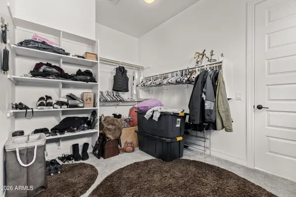 $1,050,000 | 1966 East Indian Wells Drive, Gilbert, AZ 85298