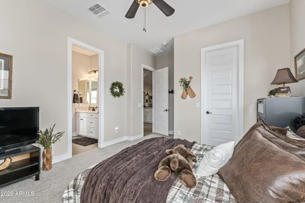 $1,050,000 | 1966 East Indian Wells Drive, Gilbert, AZ 85298