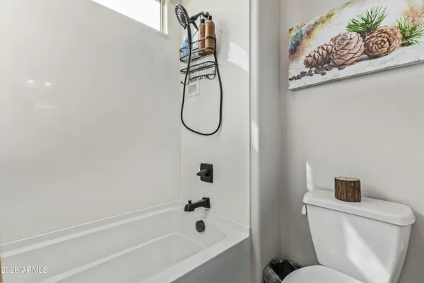 $1,050,000 | 1966 East Indian Wells Drive, Gilbert, AZ 85298