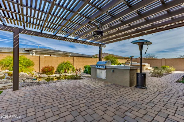 $1,050,000 | 1966 East Indian Wells Drive, Gilbert, AZ 85298