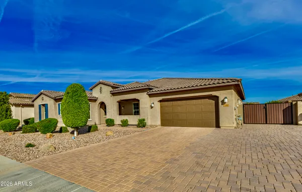 $1,050,000 | 1966 East Indian Wells Drive, Gilbert, AZ 85298