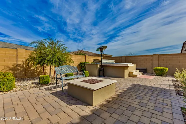 $1,050,000 | 1966 East Indian Wells Drive, Gilbert, AZ 85298