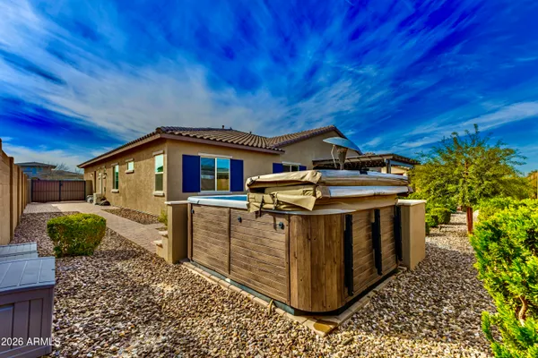 $1,050,000 | 1966 East Indian Wells Drive, Gilbert, AZ 85298