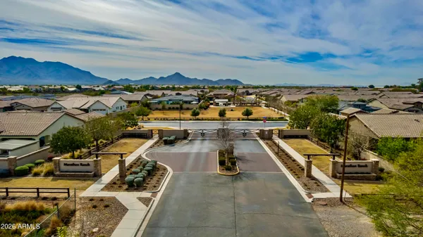 $1,050,000 | 1966 East Indian Wells Drive, Gilbert, AZ 85298