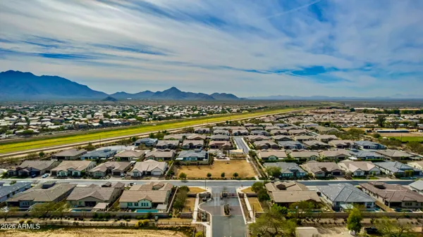 $1,050,000 | 1966 East Indian Wells Drive, Gilbert, AZ 85298