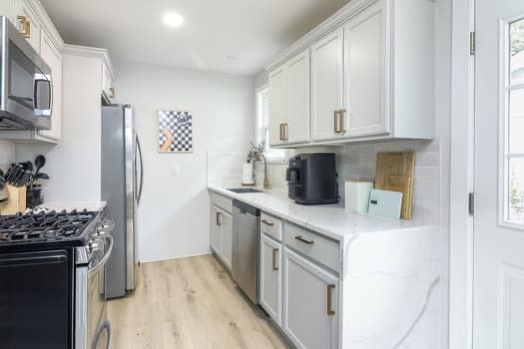 342 Seminole Lane Carol Stream, IL 60188 - Photo 8 of 21