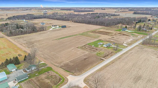 $169,000 | 7 40th, Zeeland, MI 49464