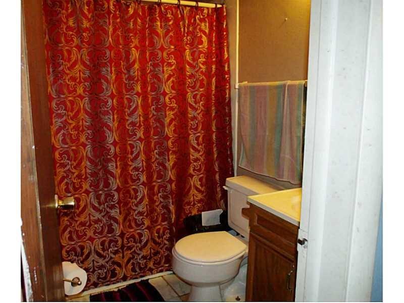 511 Lowries Run Road Pittsburgh, PA 15237 - Photo 14 of 21